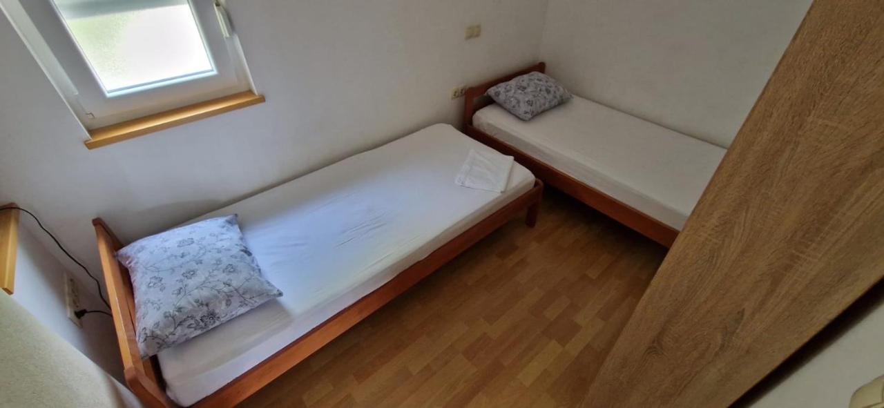 Oasis Of Peace Apartment أوميس المظهر الخارجي الصورة