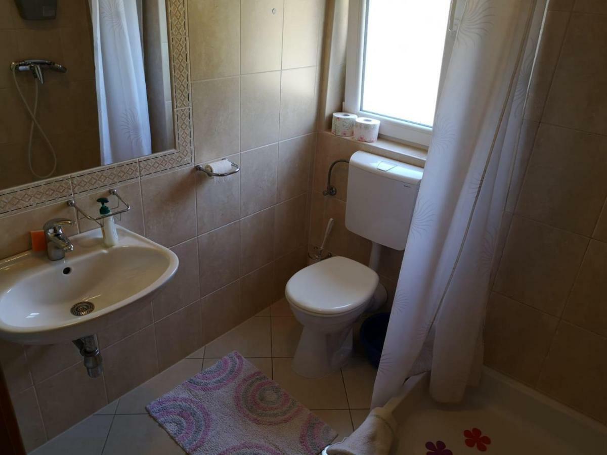 Oasis Of Peace Apartment أوميس المظهر الخارجي الصورة