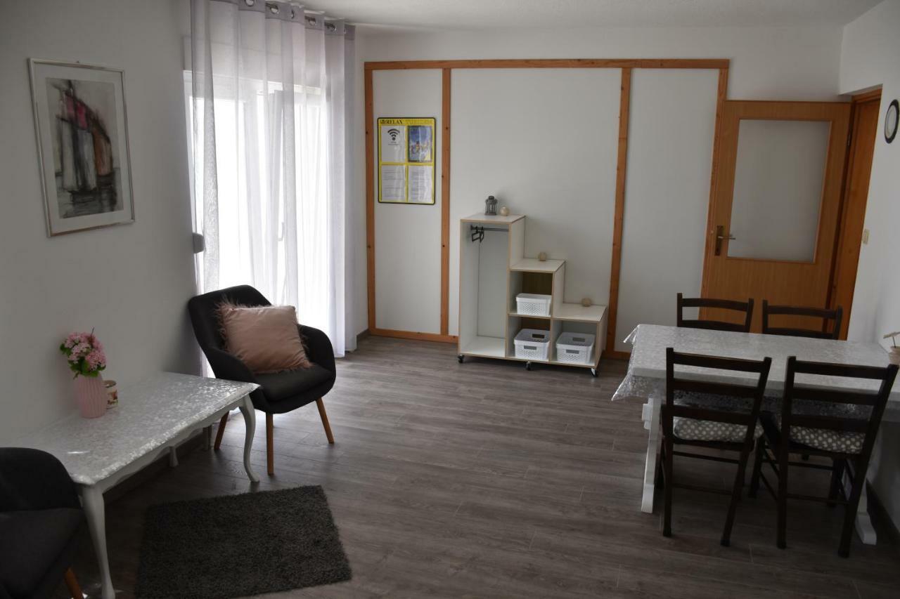 Oasis Of Peace Apartment أوميس المظهر الخارجي الصورة
