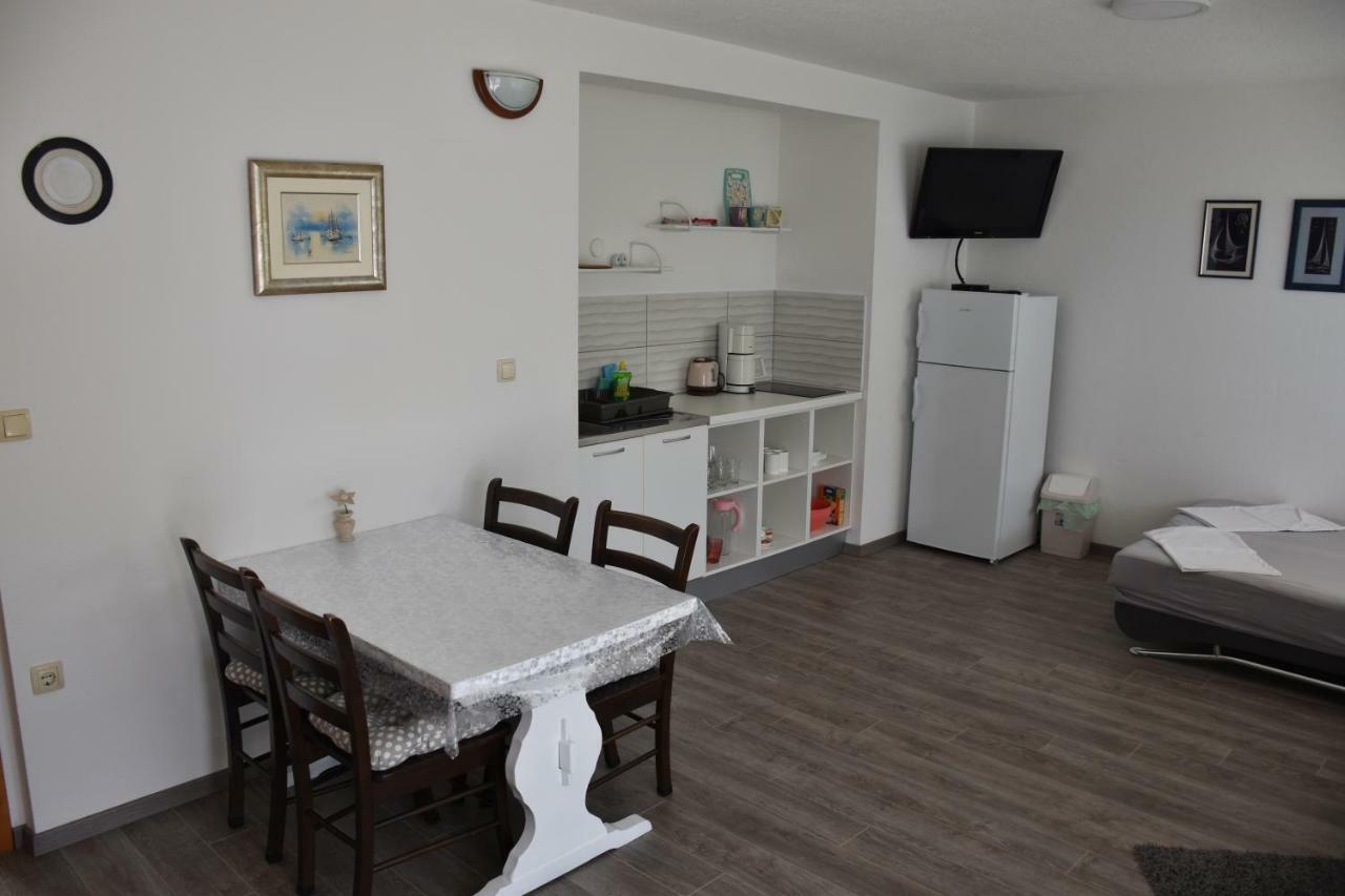 Oasis Of Peace Apartment أوميس المظهر الخارجي الصورة